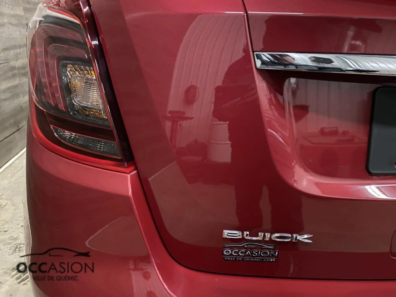 2017 Buick Encore Premium AWD Image principale