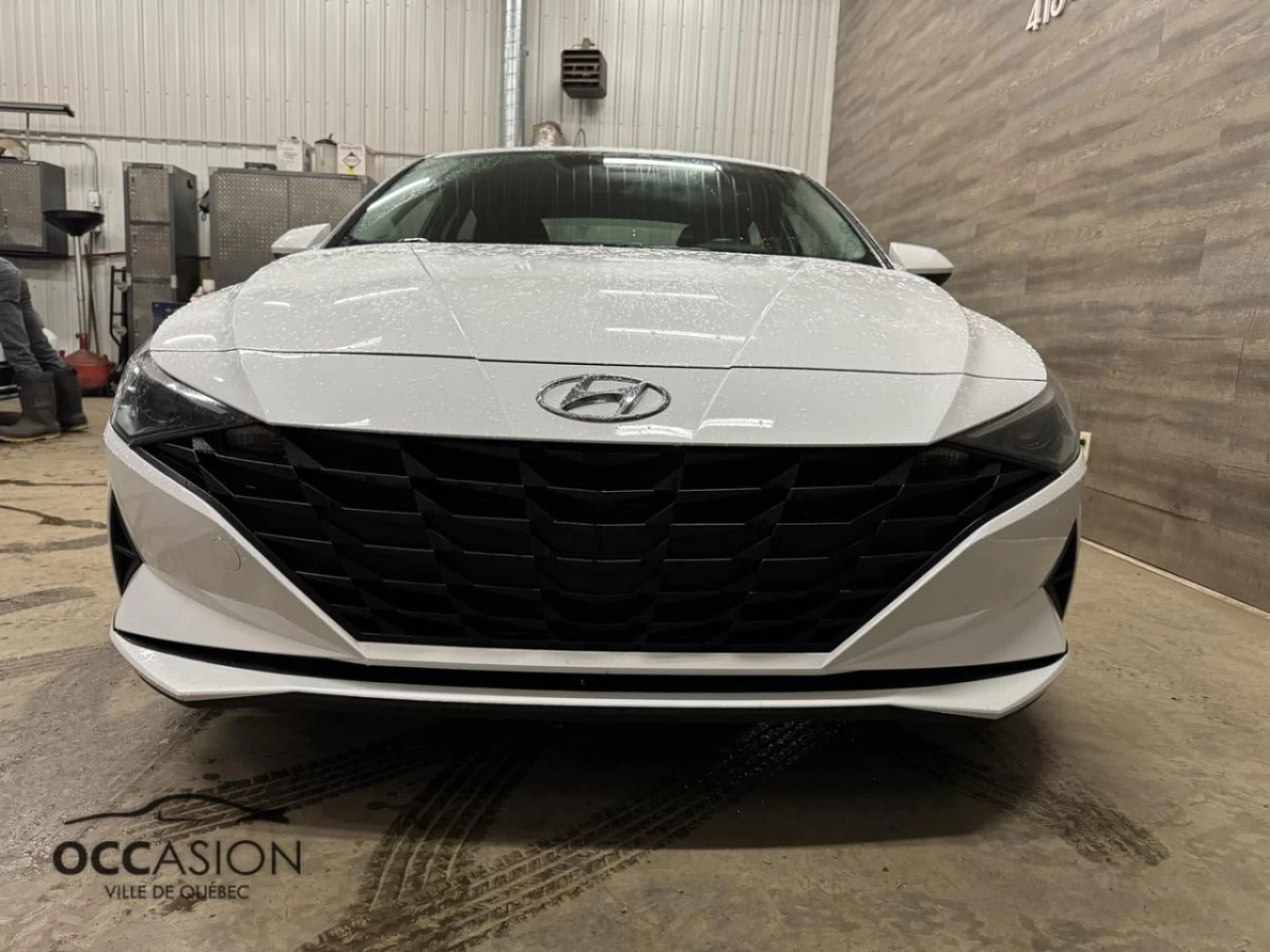 2021 Hyundai Elantra Preferred IVT Main Image