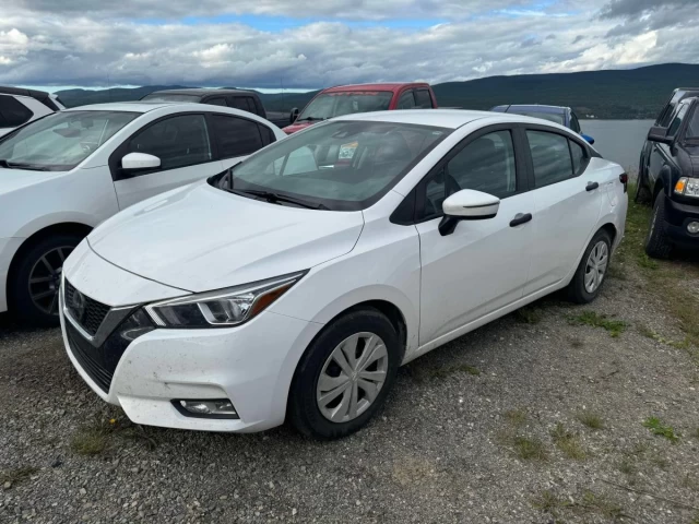 Nissan Versa S CVT 2021