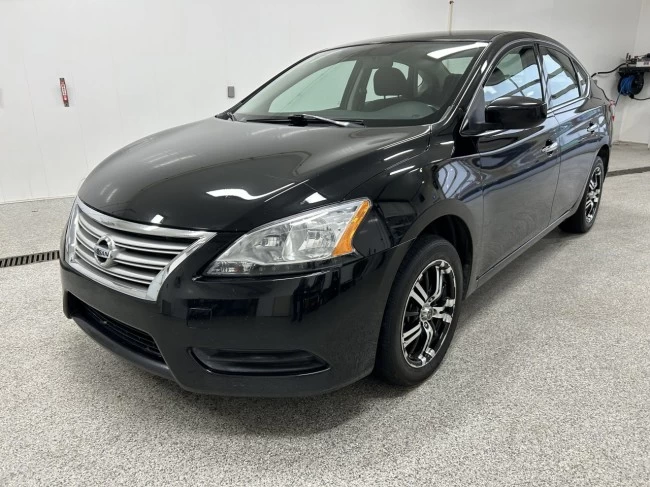 Nissan Sentra - 2014