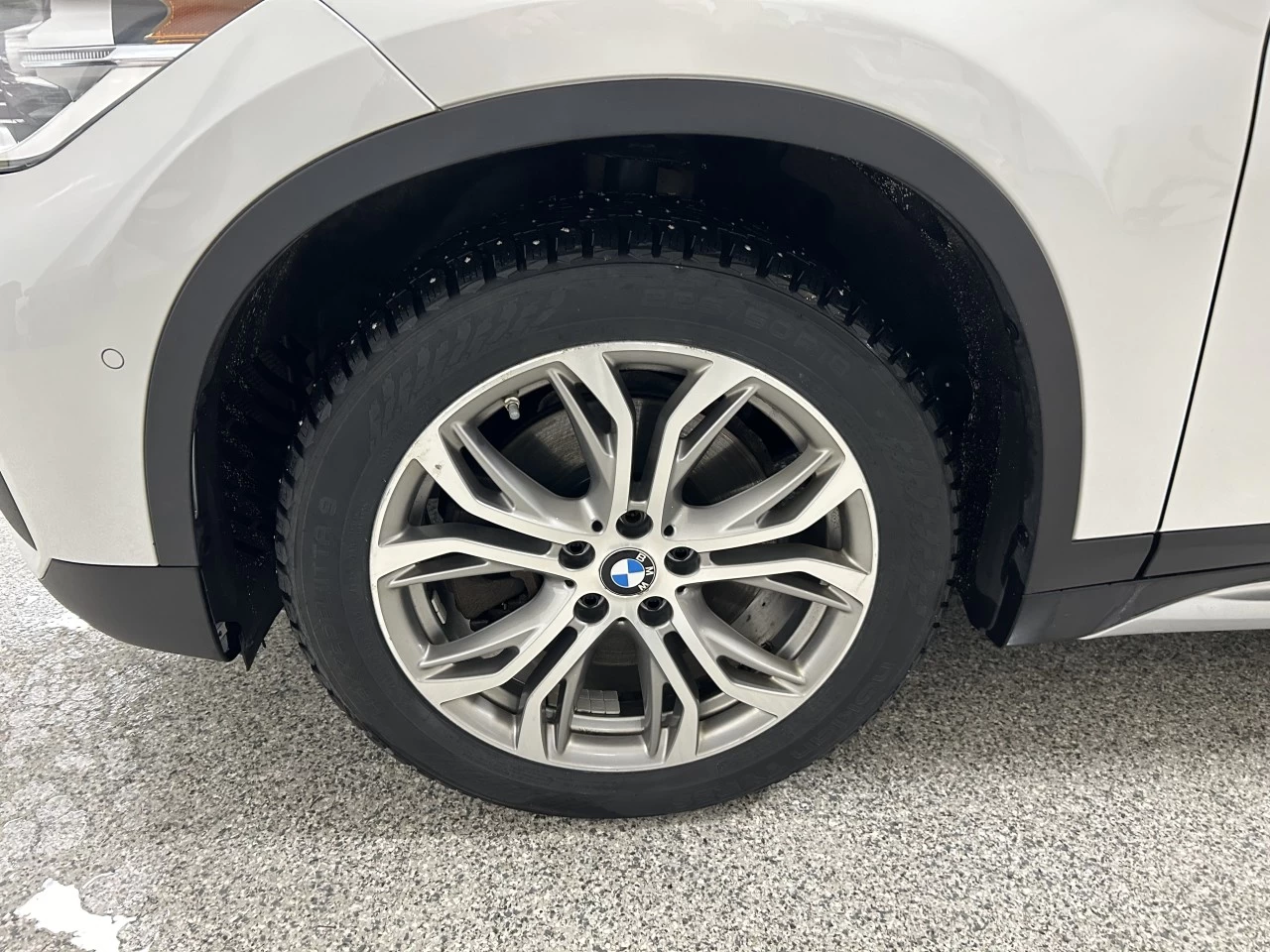 2018 BMW X1 xDrive28i Image principale