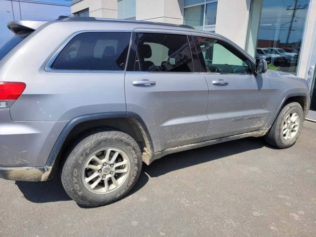 Jeep Grand Cherokee Laredo 4x4 2018