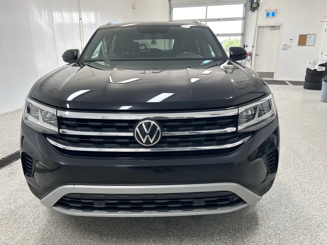 2020 Volkswagen Atlas Cross Sport Comfortline Main Image