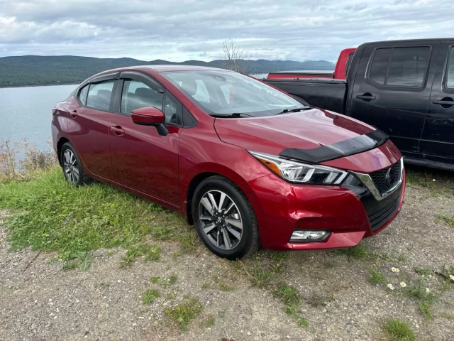 Nissan Versa SV CVT 2021