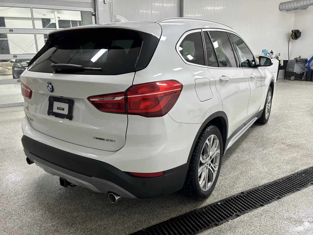 2018 BMW X1 xDrive28i Image principale