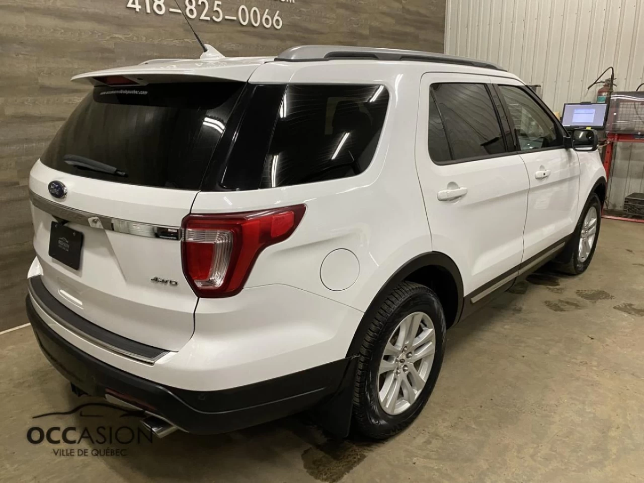 2018 Ford Explorer XLT 4WD Image principale