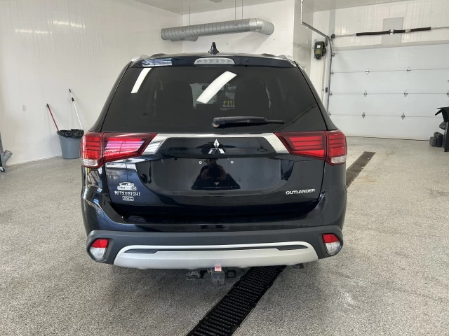 Mitsubishi Outlander SE 2019