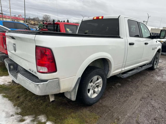 RAM 1500 4WD Crew Cab 6.4 Ft Box Outdoorsman 2017