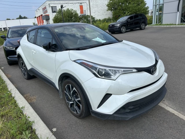 Toyota C-HR XLE PREMIUM 2019
