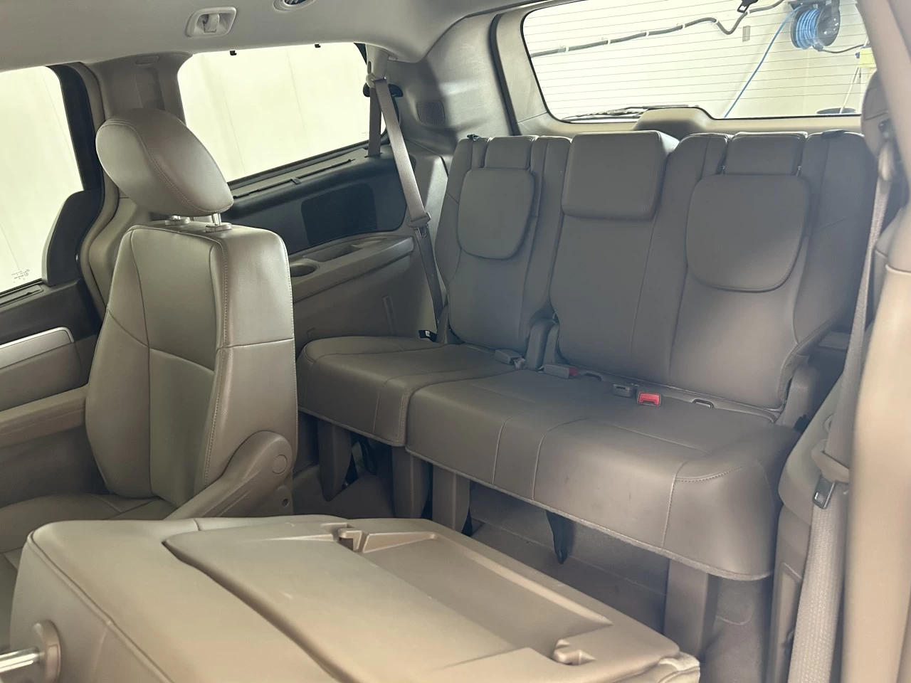 2012 Volkswagen Routan Comfortline Image principale