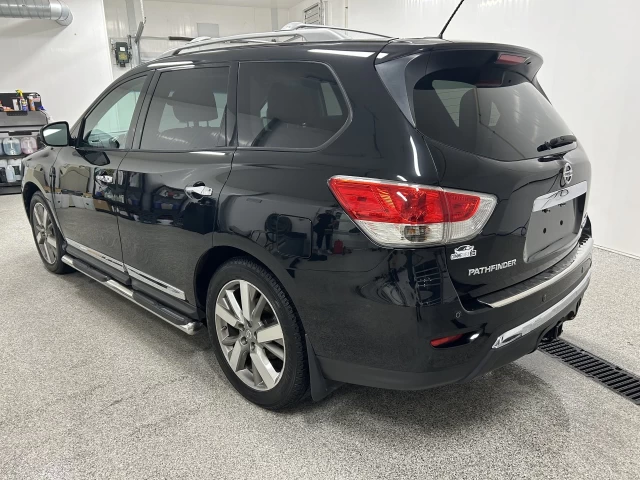 Nissan Pathfinder Platinum 2015