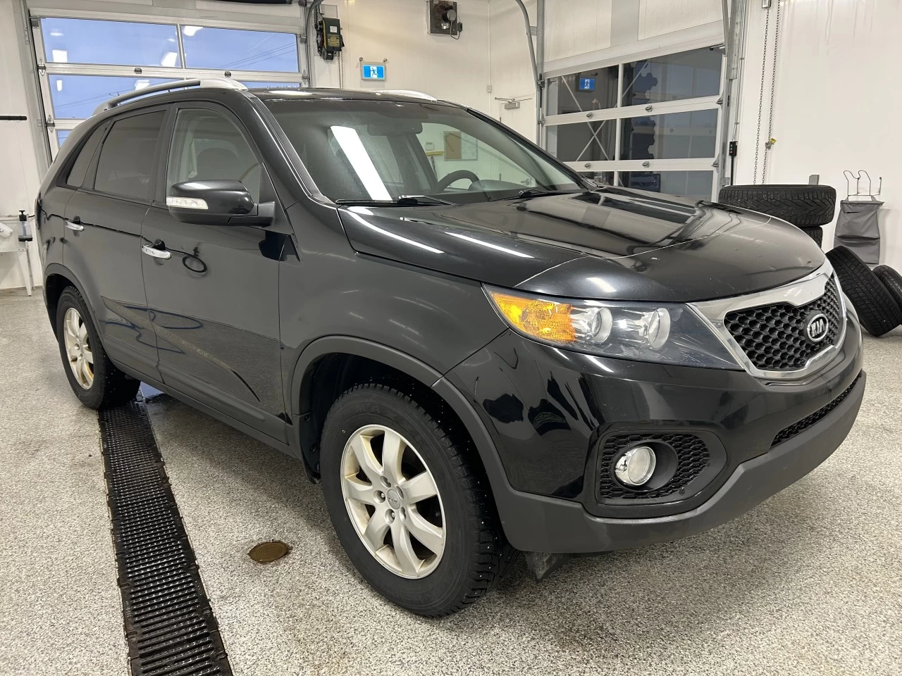 2012 Kia Sorento LX Main Image