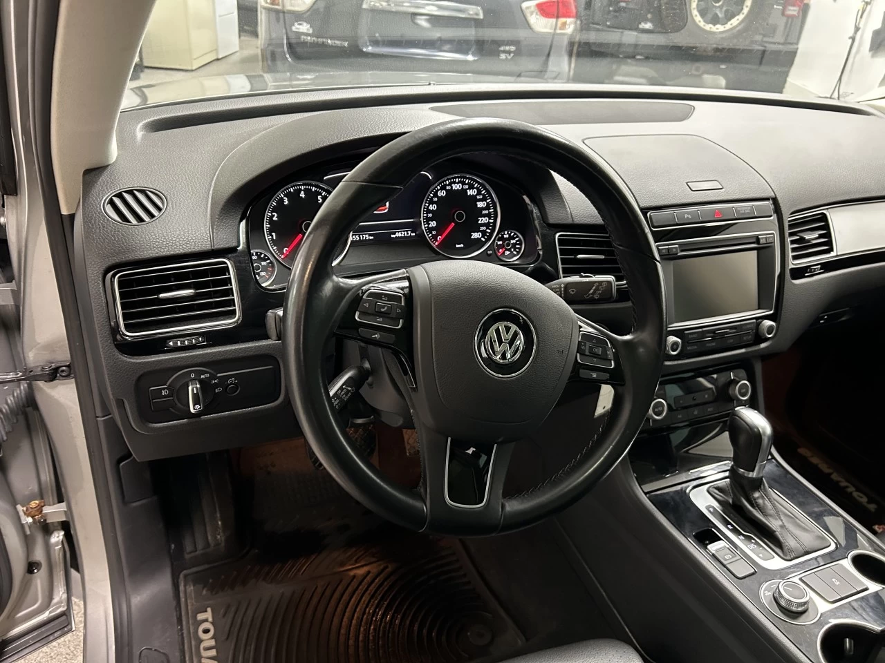 2015 Volkswagen Touareg Sportline Main Image