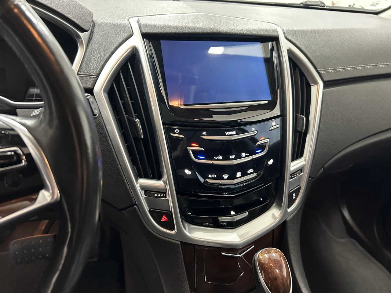 2014 Cadillac SRX Luxury Image principale