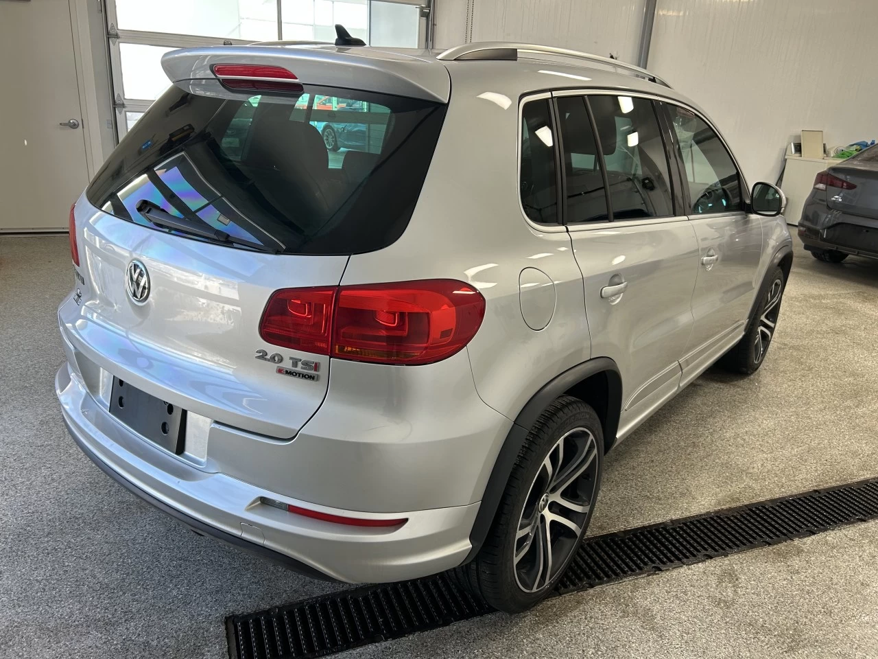 2017 Volkswagen Tiguan Highline Image principale