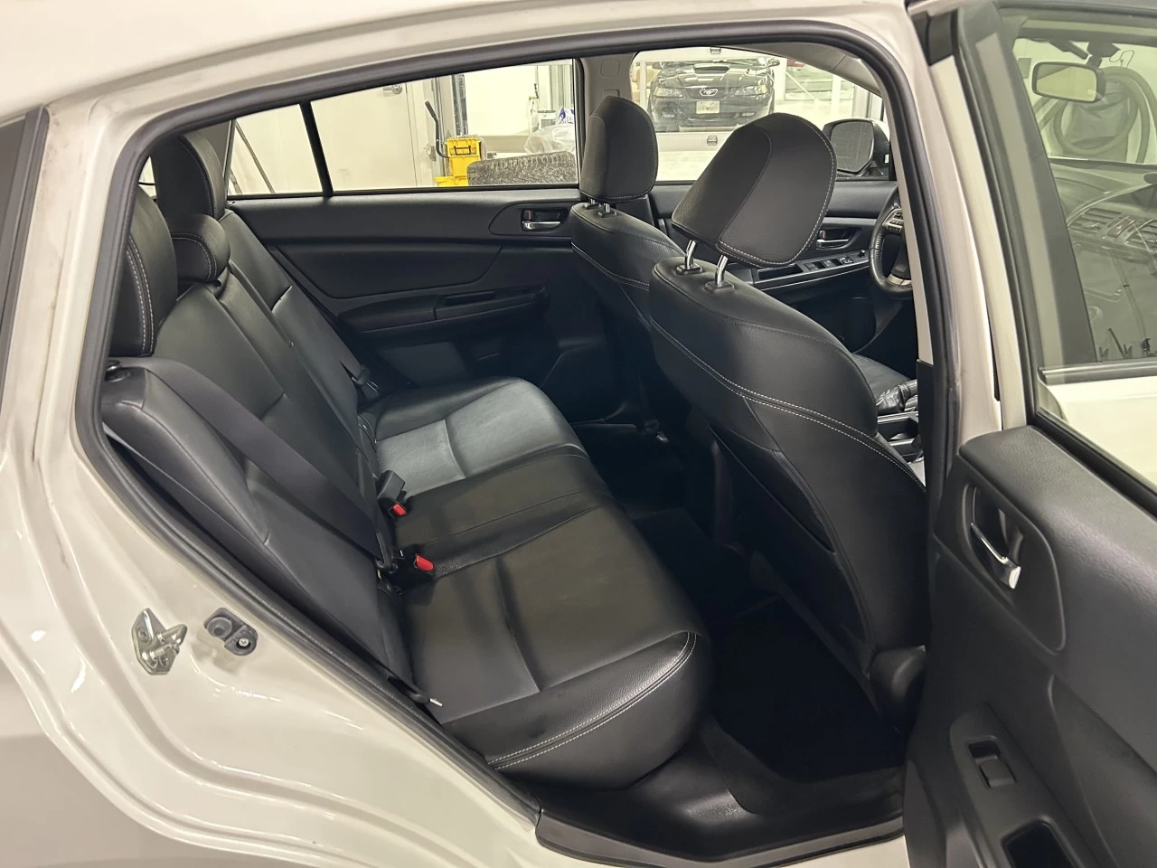 2014 Subaru Impreza 2.0i Limited Pkg Main Image