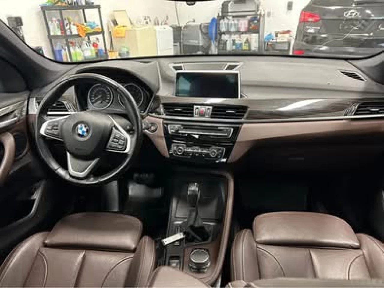 2017 BMW X1 xDrive28i Main Image