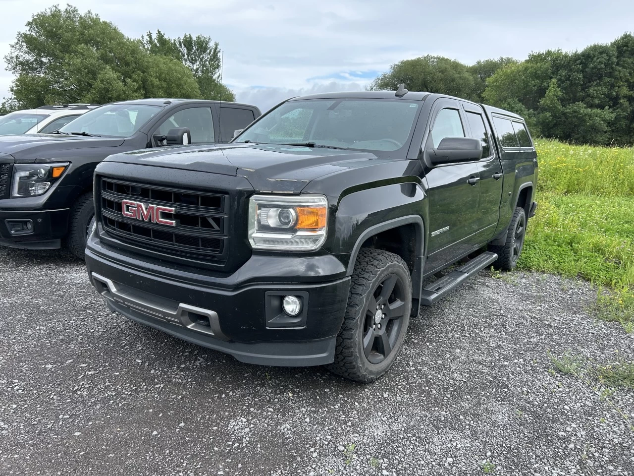 2015 GMC Sierra 1500 4WD Double Cab 143.5" Main Image