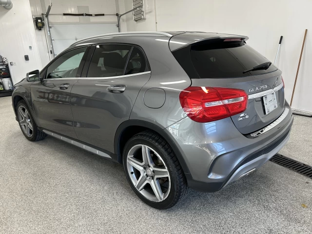 Mercedes-Benz GLA GLA 250 2016