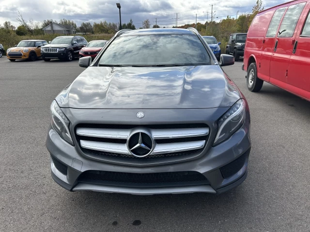 Mercedes-Benz GLA GLA 250 2016