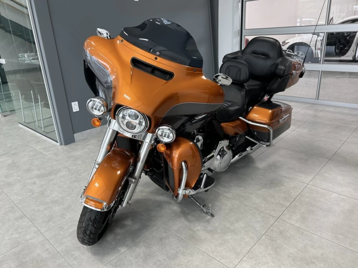 2015 Harley-Davidson Low Glide FLHTCUL