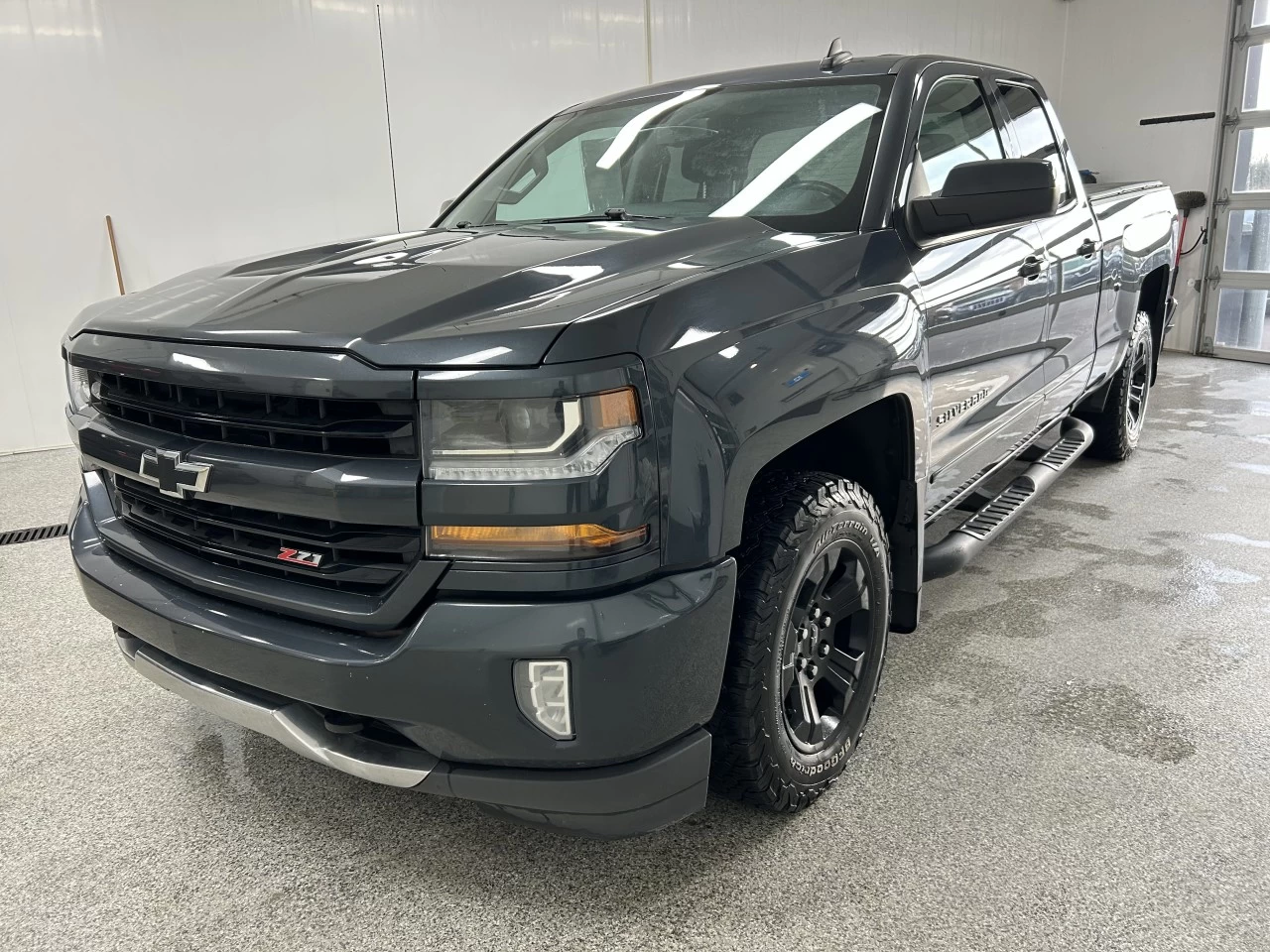 2019 Chevrolet Silverado 1500 LD LT Image principale