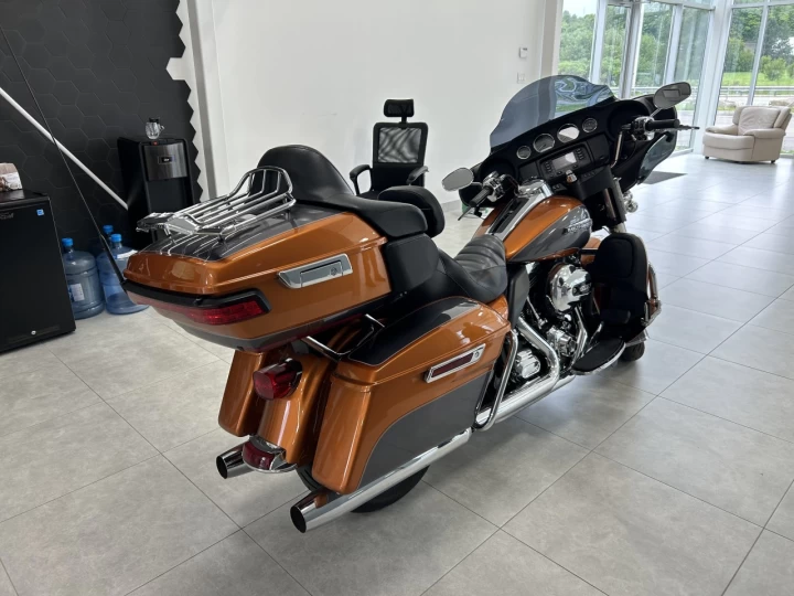 2015 Harley-Davidson Low Glide FLHTCUL