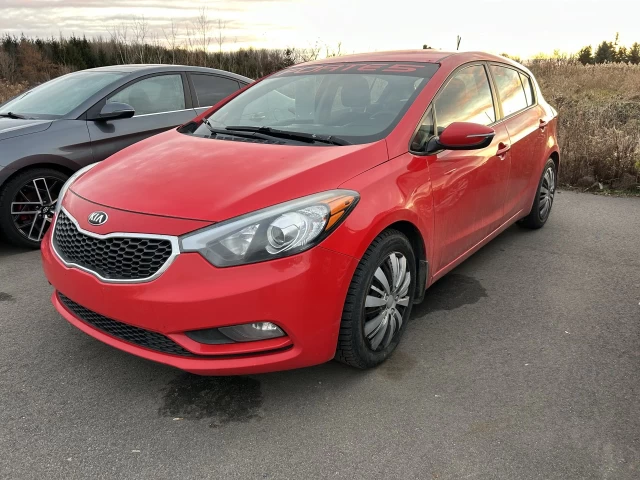 Kia 5 portes Forte LX+ 2016