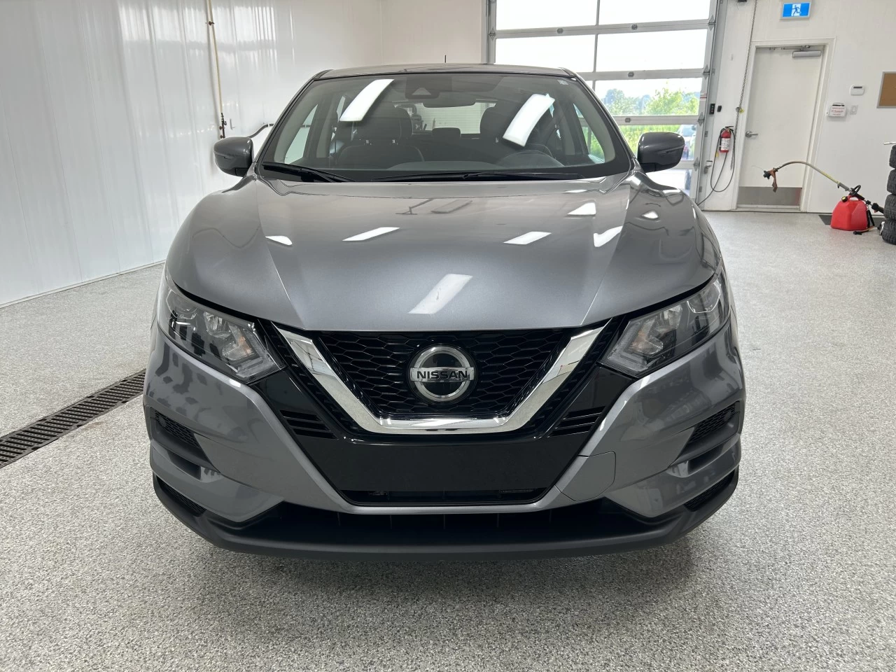 2021 Nissan Qashqai S Main Image