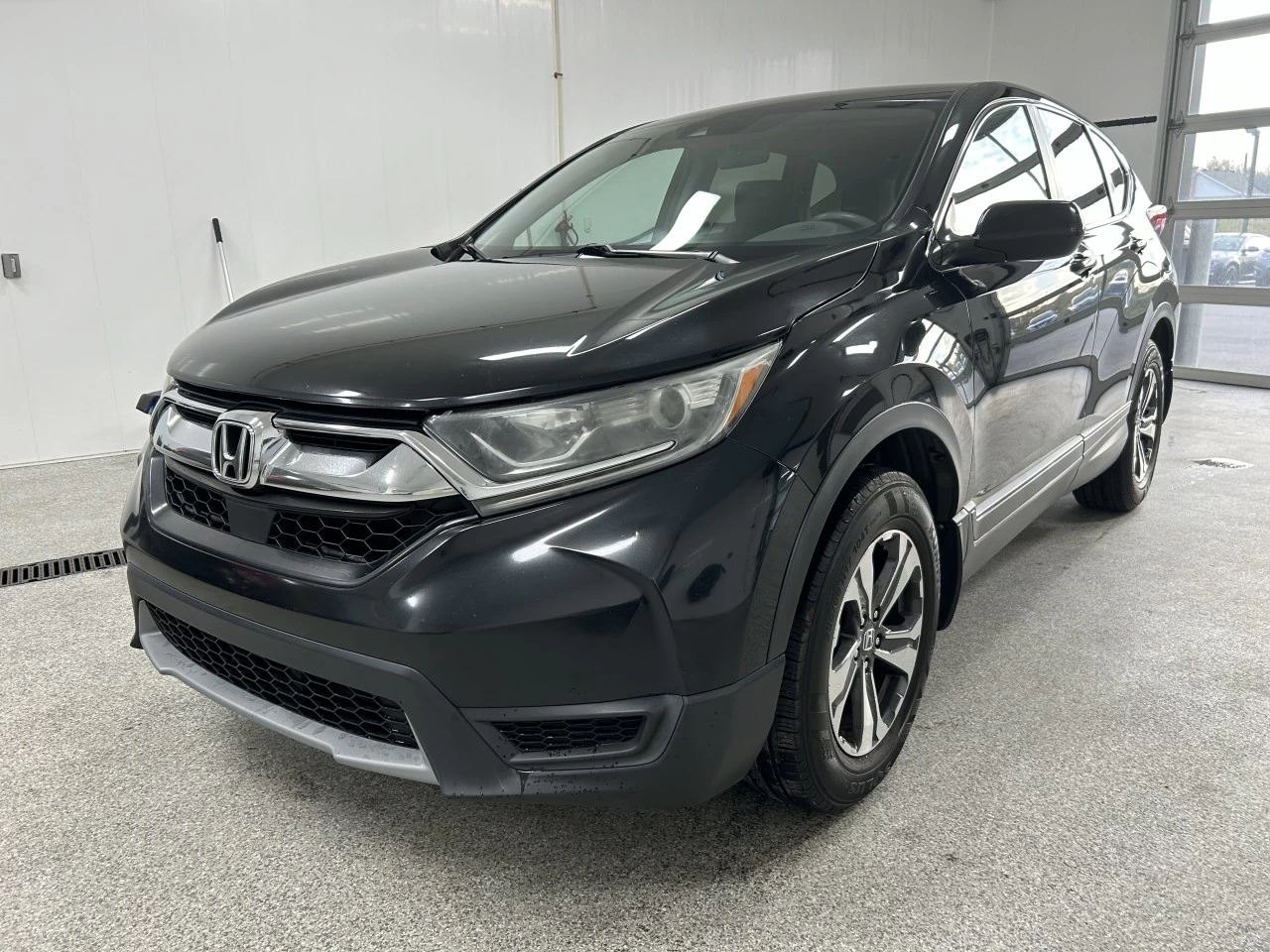 2017 Honda CR-V LX Main Image