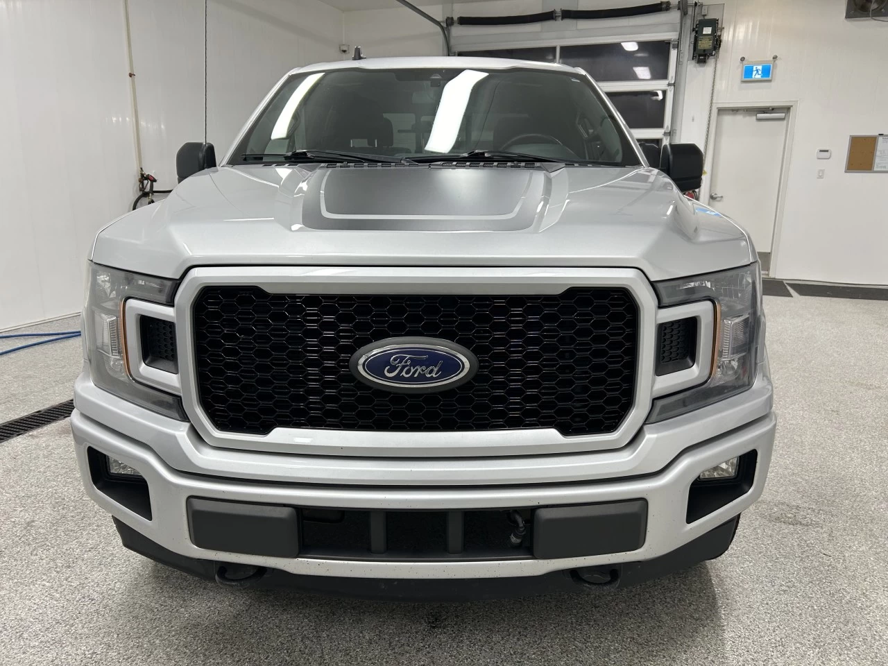 2019 Ford F-150 XLT SPORT Image principale