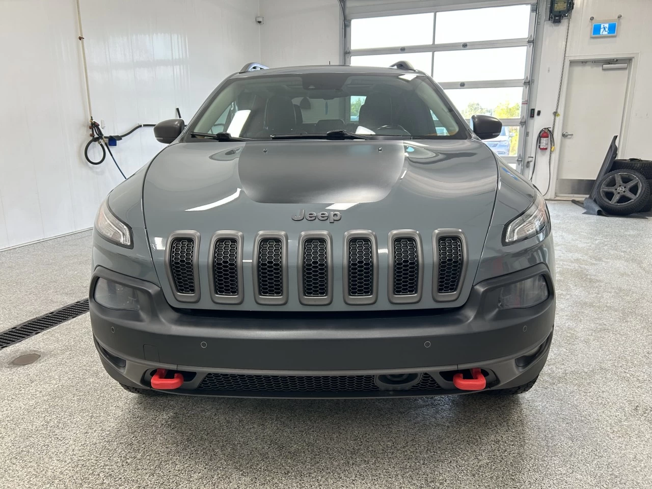 2014 Jeep Cherokee Trailhawk Main Image