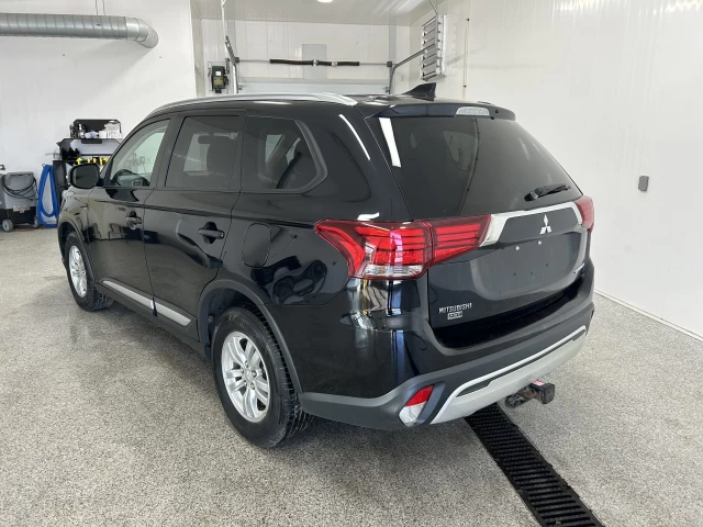 Mitsubishi Outlander SE 2019