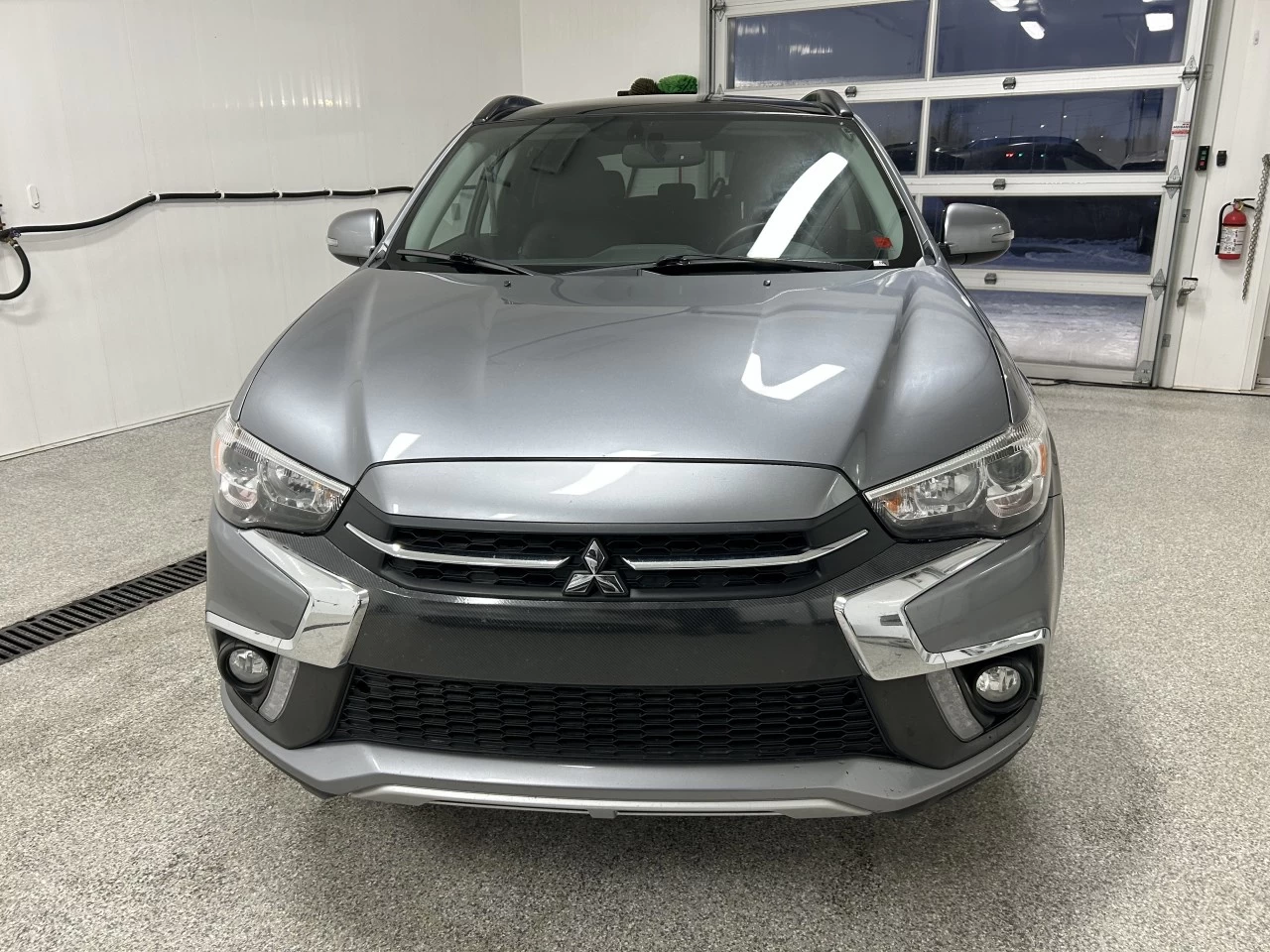 2018 Mitsubishi RVR GT Main Image