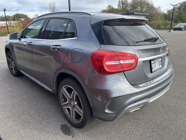 Mercedes-Benz GLA GLA 250 2016