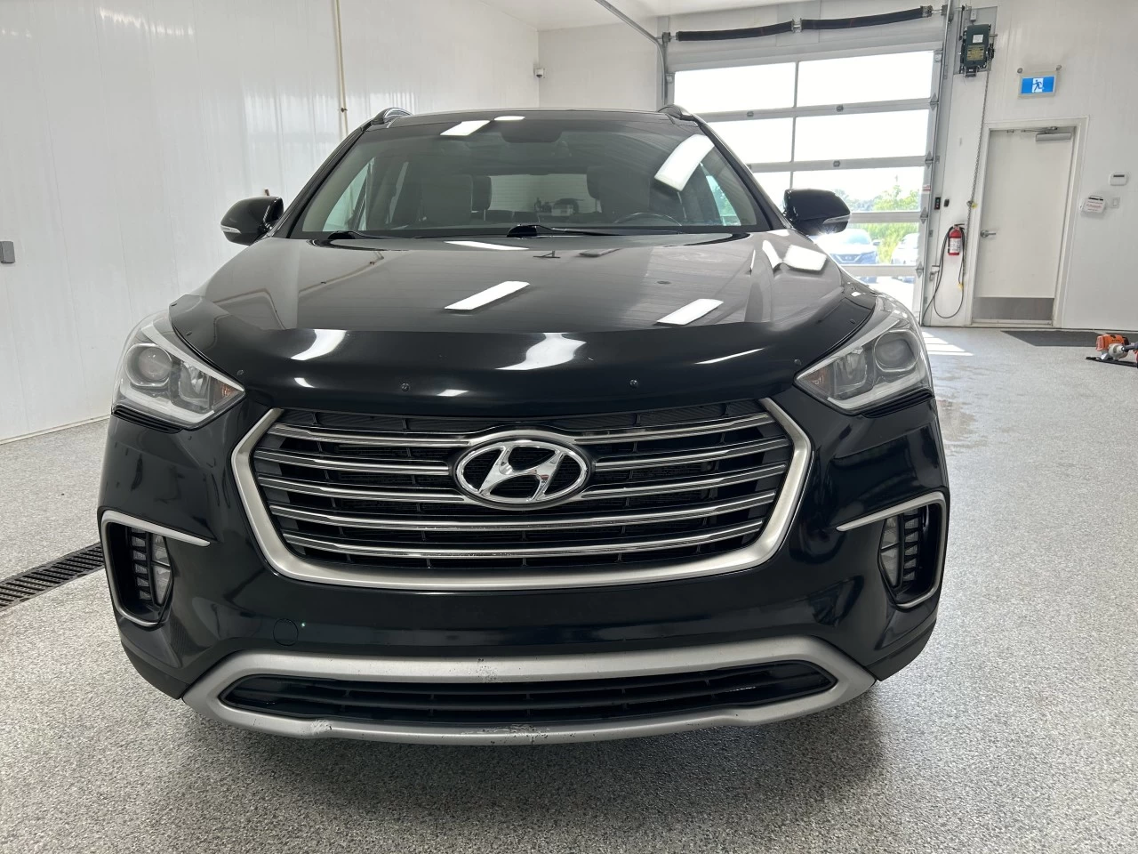 2018 Hyundai Santa Fe XL Luxury Main Image