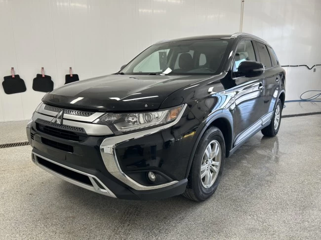 Mitsubishi Outlander - 2019