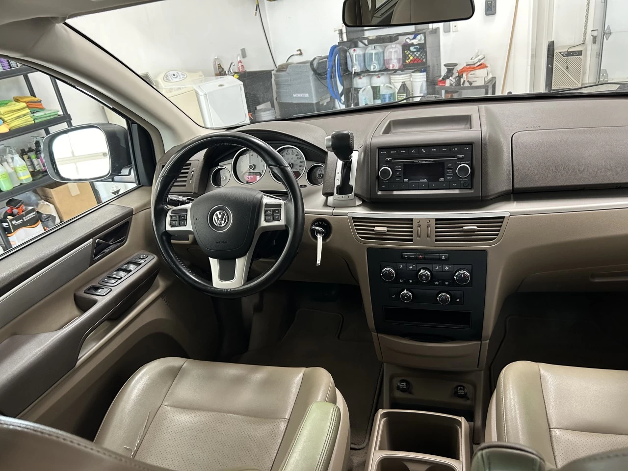 2012 Volkswagen Routan Comfortline Image principale