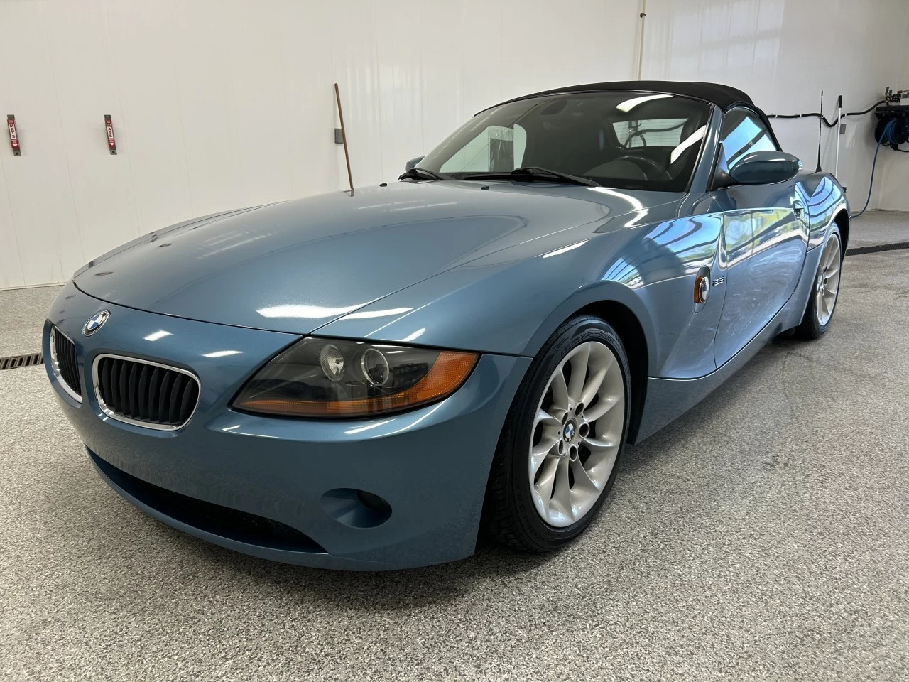 2003 BMW Z4 2.5i Image principale