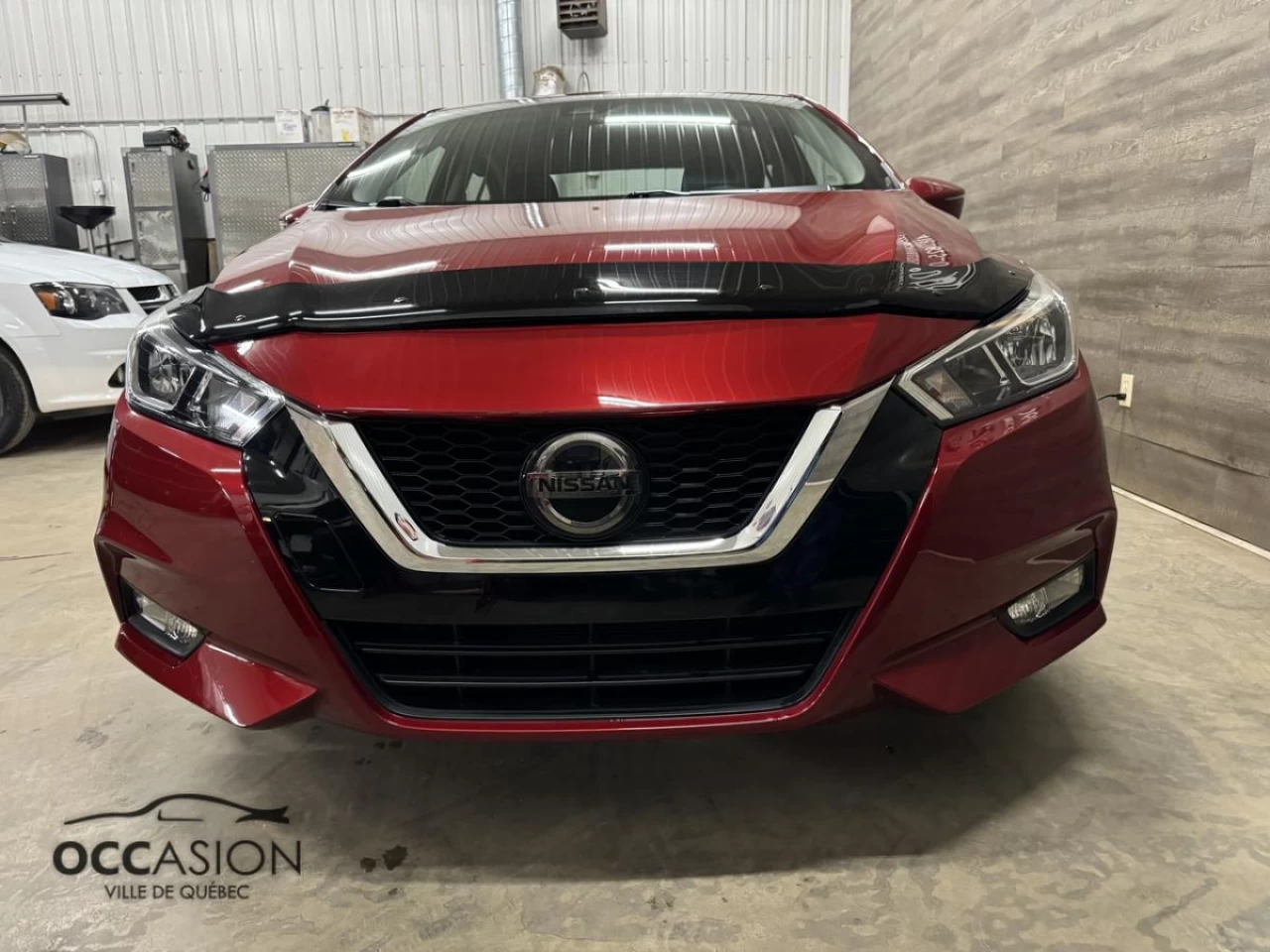 2021 Nissan Versa SV CVT Main Image