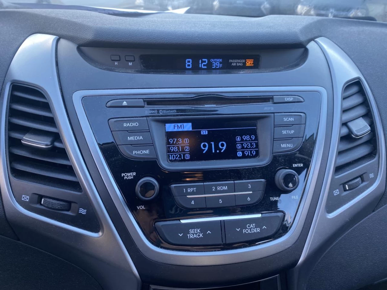 2015 Hyundai Elantra automatic Main Image