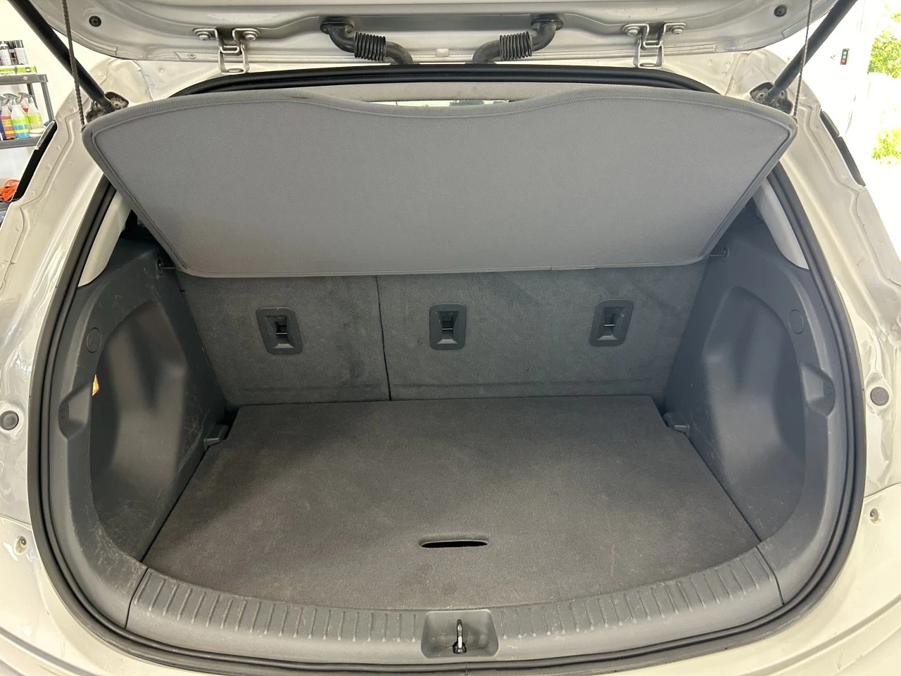 2019 Chevrolet Bolt EV Premier Main Image