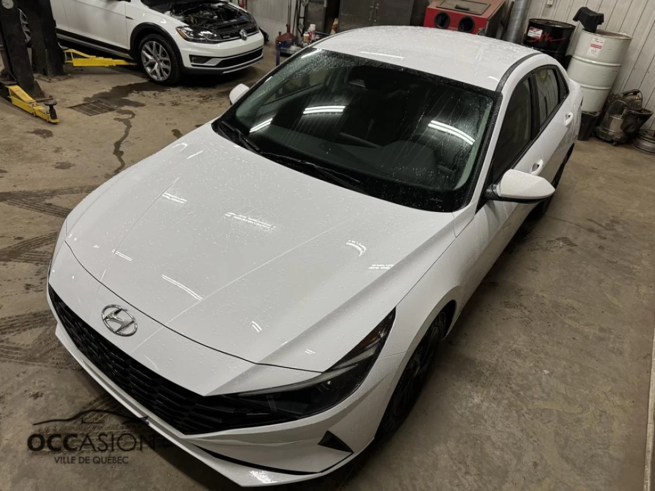 2021 Hyundai Elantra Preferred IVT Main Image