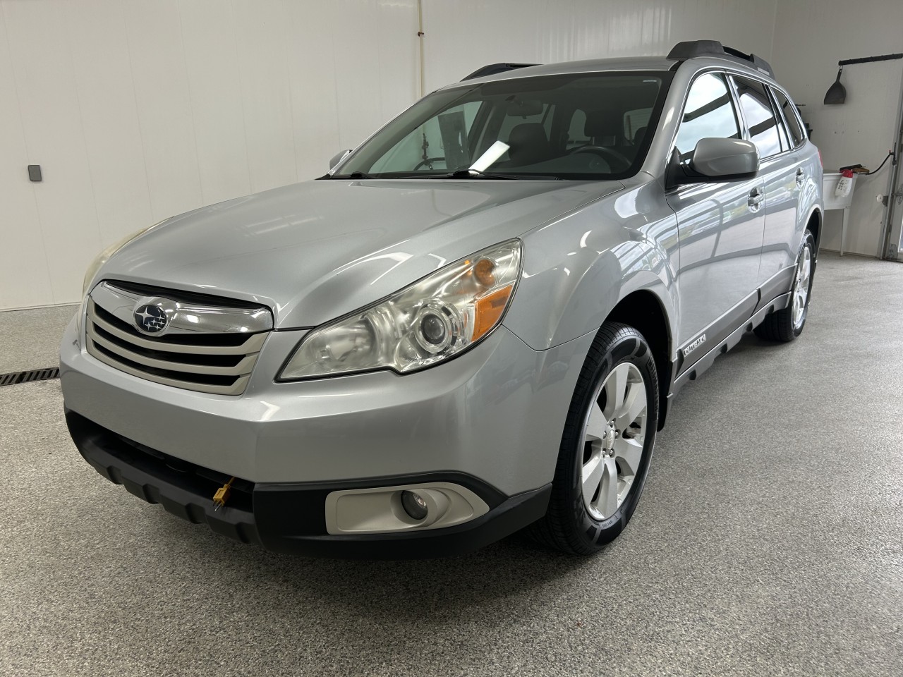 Subaru 2012 Outback 2.5i