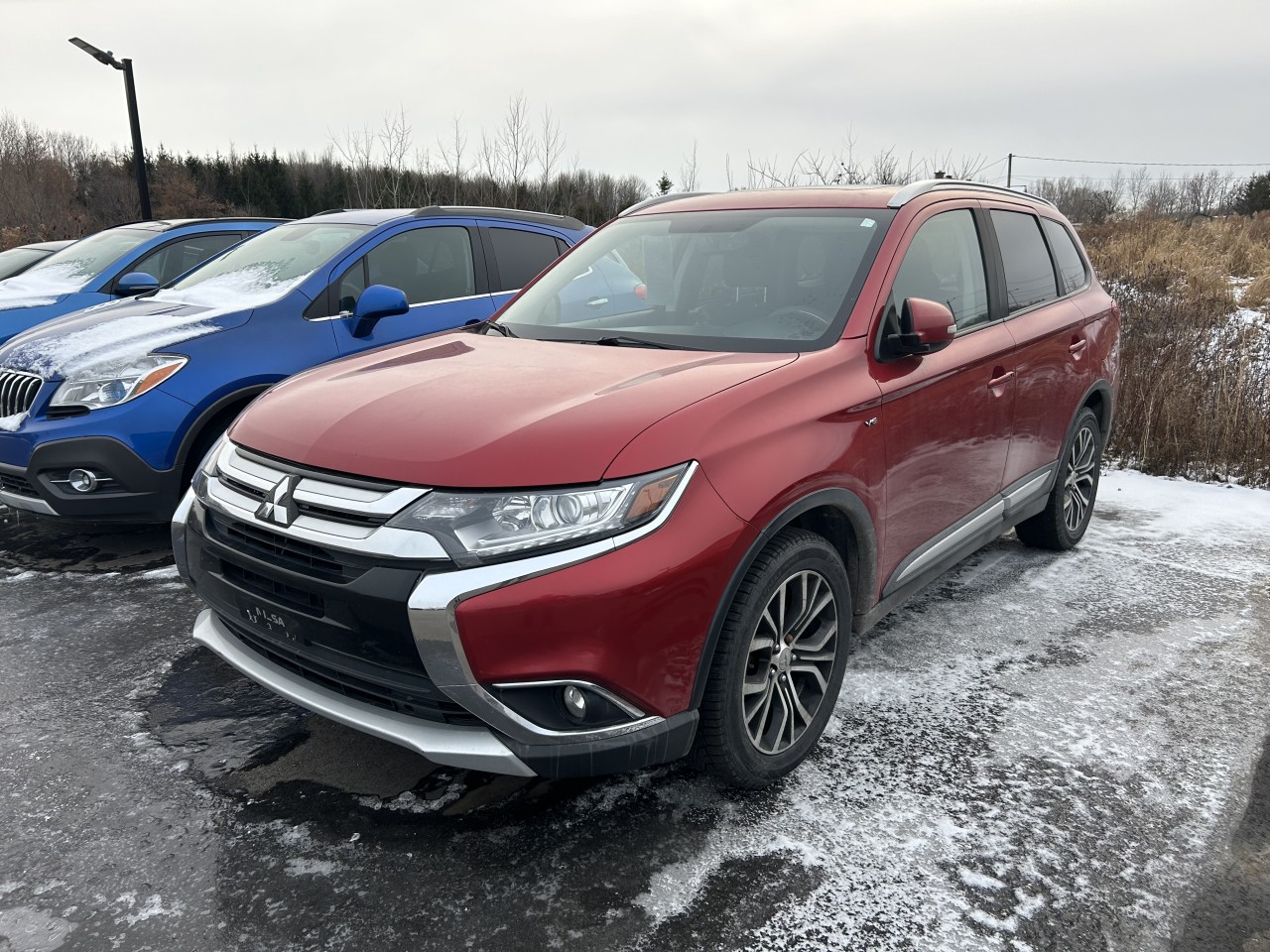 Mitsubishi 2018 Outlander SE