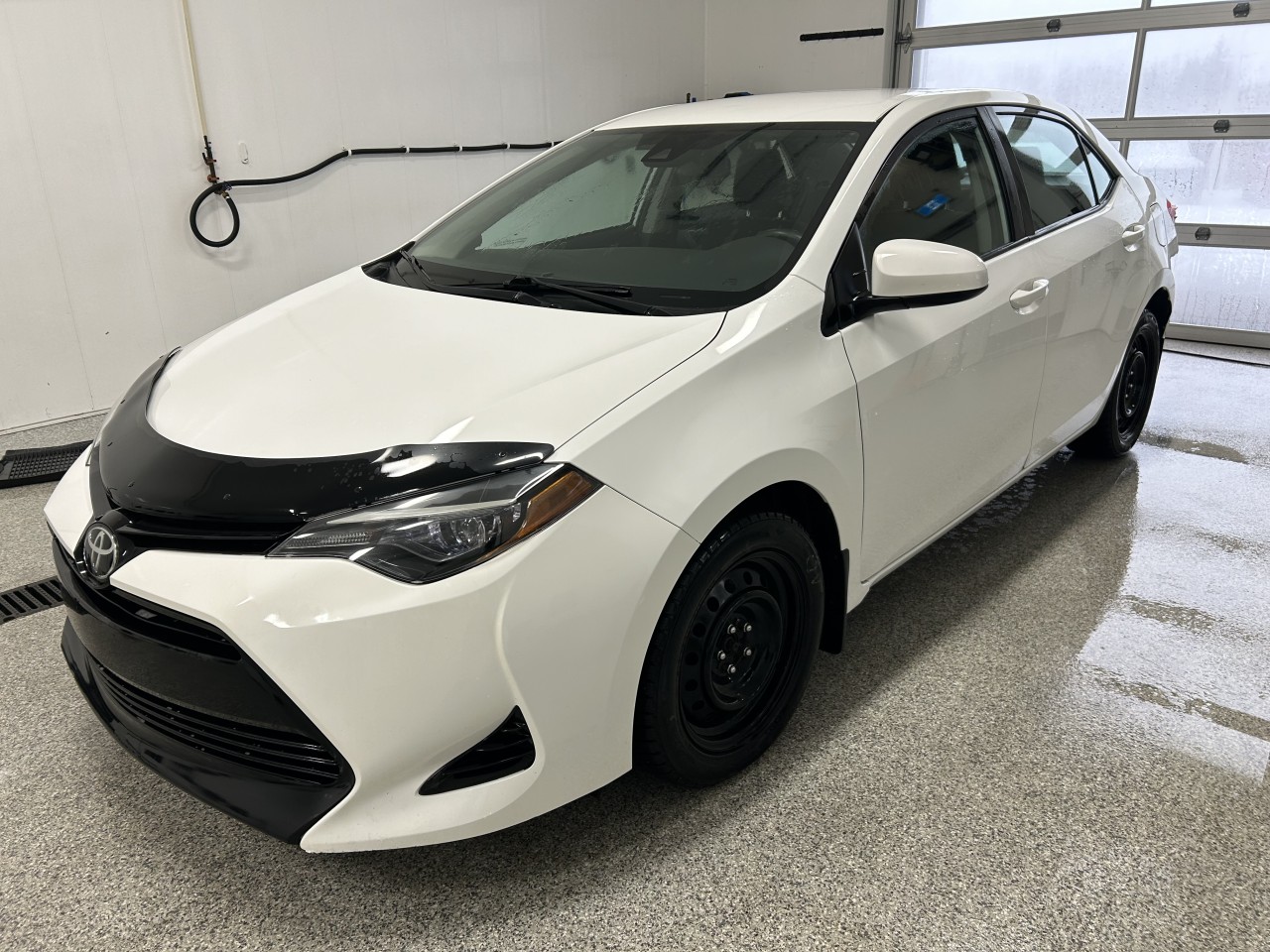 Toyota 2017 Corolla LE